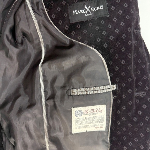 Marc Ecko Cut & Sew Mens Black Velvet Geometric Diamond Blazer Jacket Size M - Picture 10 of 11